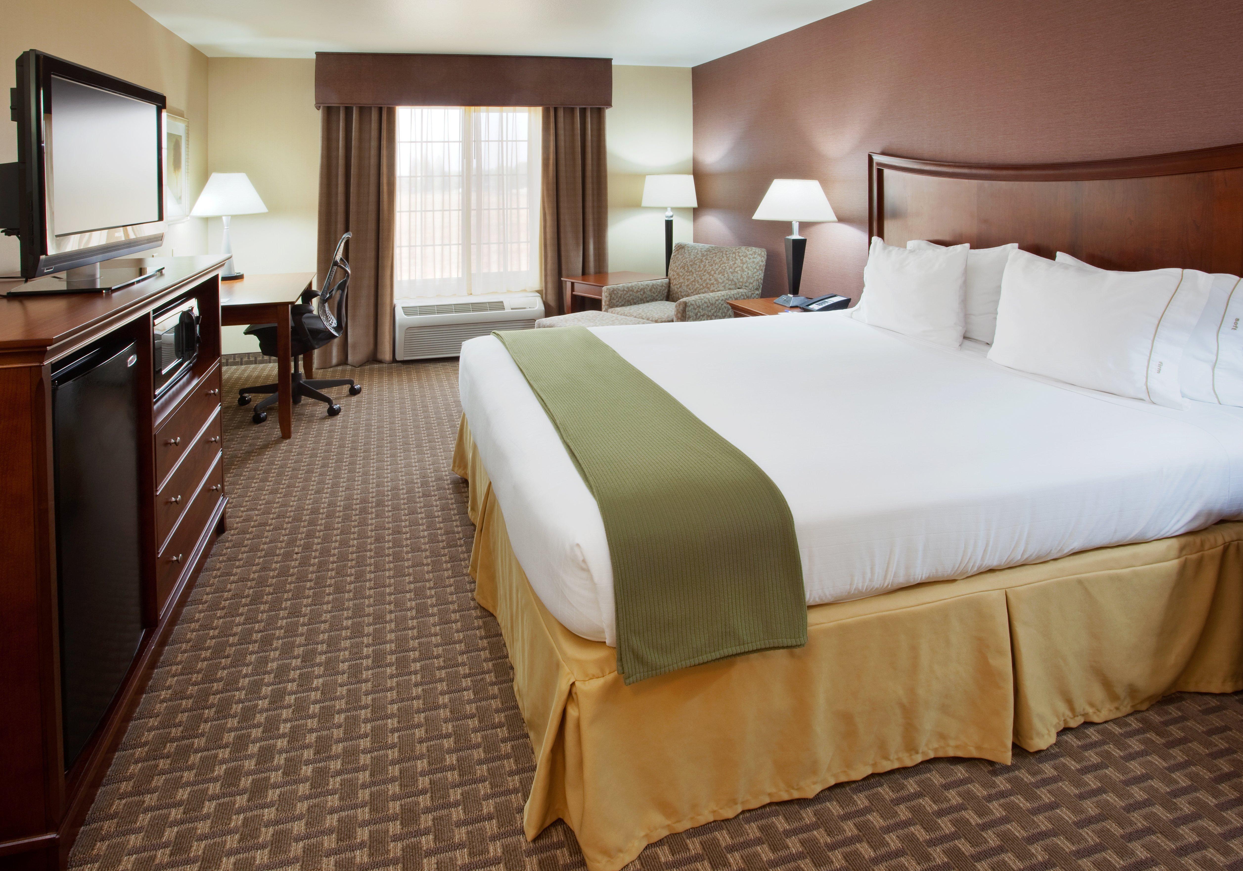 Holiday Inn Express Hotel & Suites Willows By Ihg Buitenkant foto
