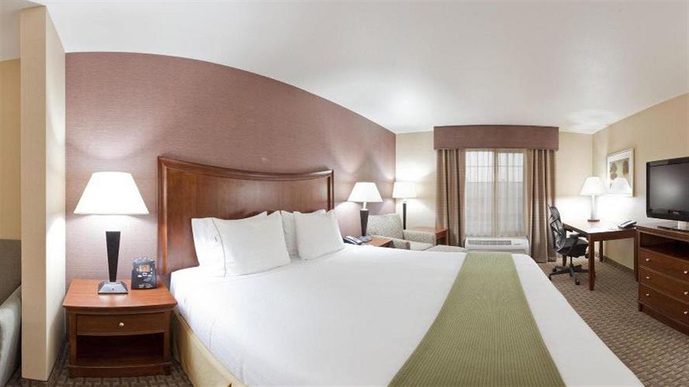 Holiday Inn Express Hotel & Suites Willows By Ihg Buitenkant foto